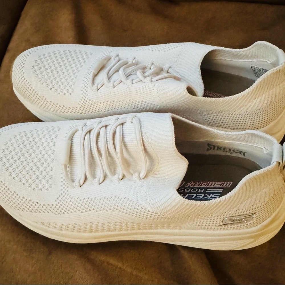 Skechers Ivory Knit Athletic Shoes - Picture 4 of 4